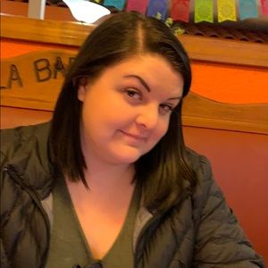 Meet your Posher, Becky